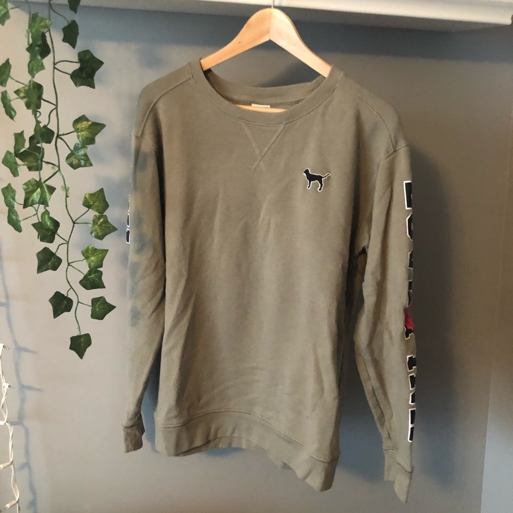 Victoria’s Secret PINK crewneck